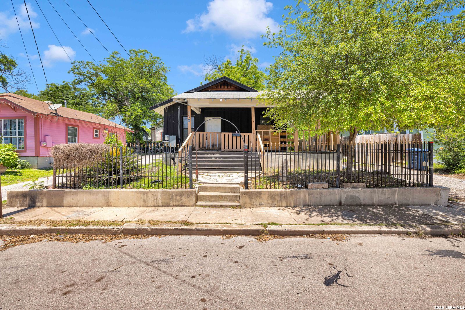 139 PAUL ST, ,  78203 — photo 1
