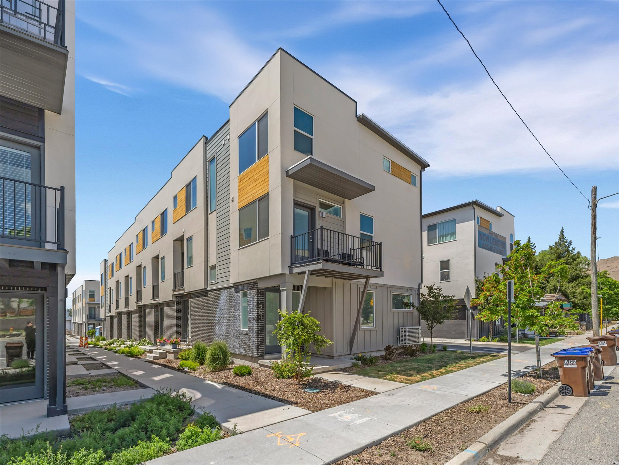 301 W AZURE SKY LN, Salt Lake City, UT 84103 — photo 1