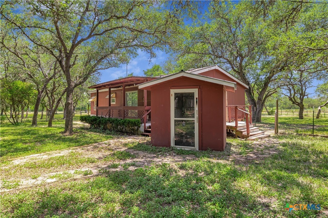 788 Goliad North, Goliad, TX 77963 — photo 1