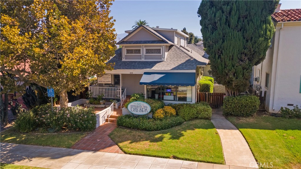 325 Cajon Street, Redlands, CA 92373 — photo 1