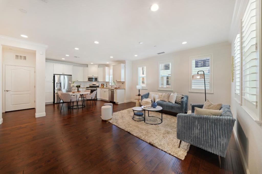 73 Montecito Vista Drive 5, San Jose, CA 95111 — photo 1