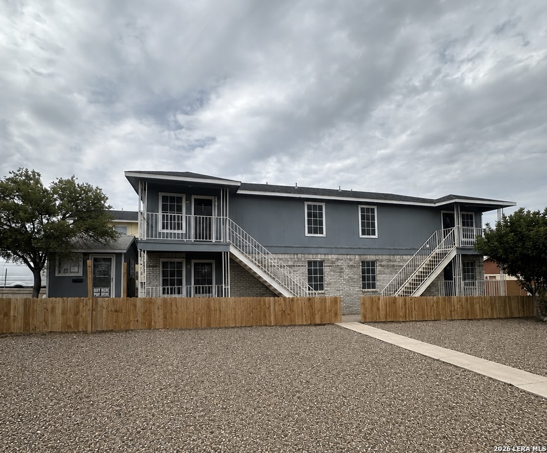2811 Siwel St, Eagle Pass, TX 78852 — photo 1