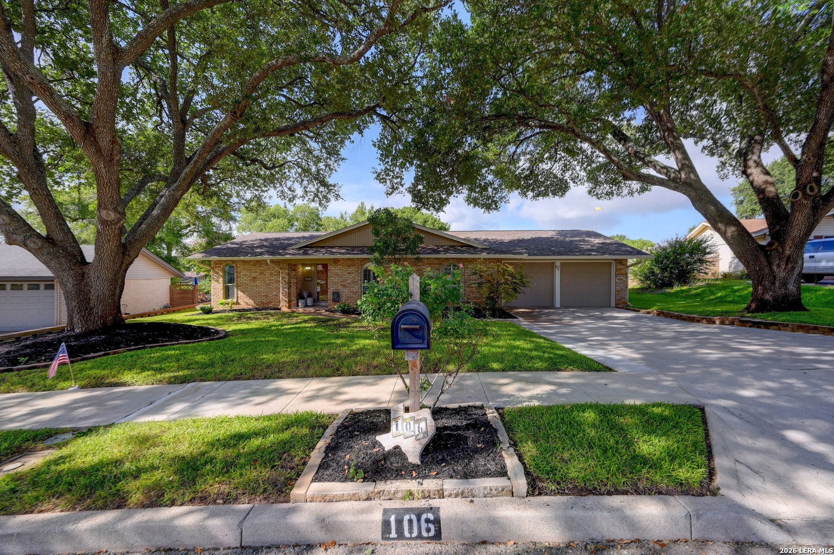 106 Barcelona Drive, , 78148 — photo 1