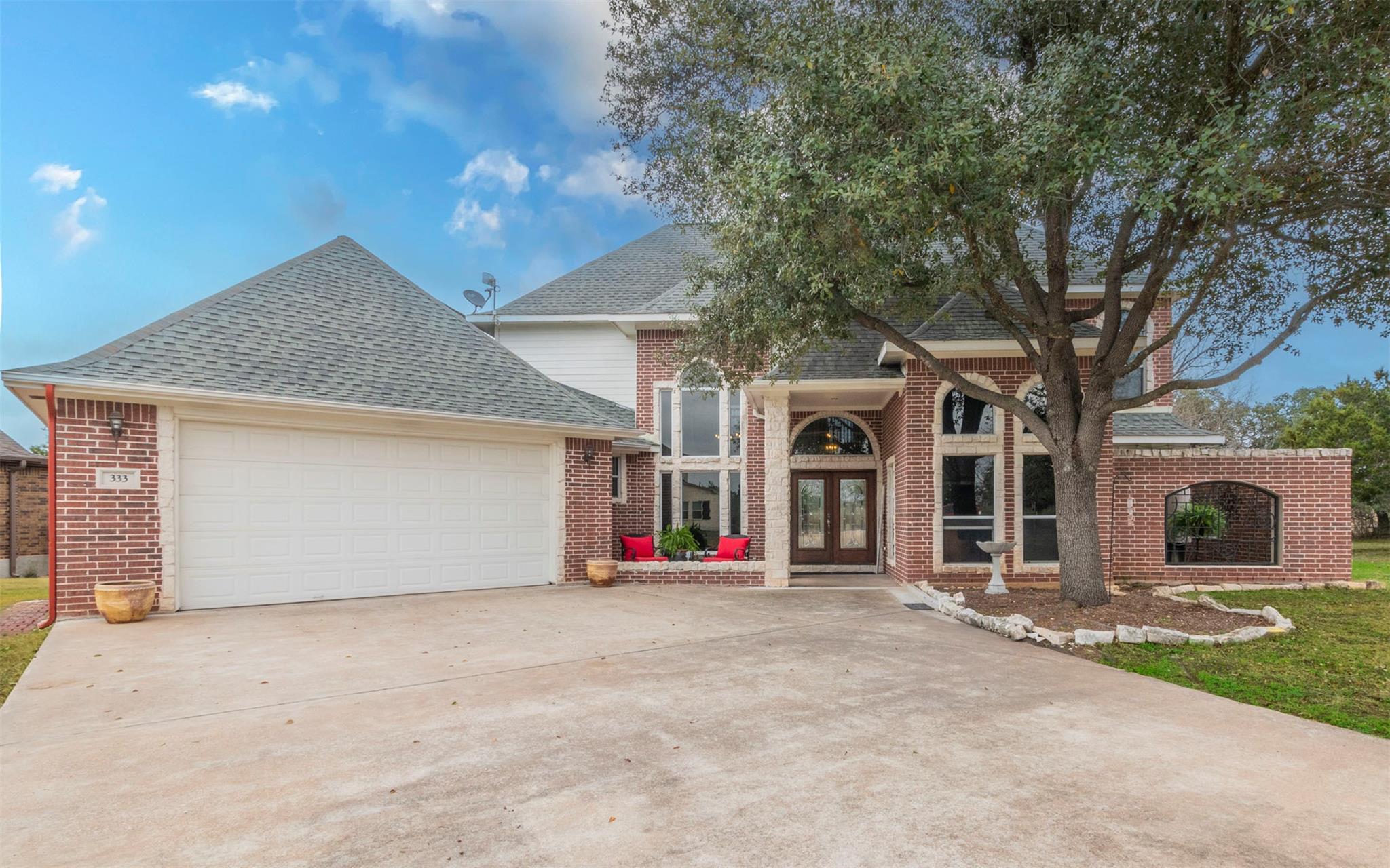333 Wesley, Spicewood, TX 78669 — photo 1