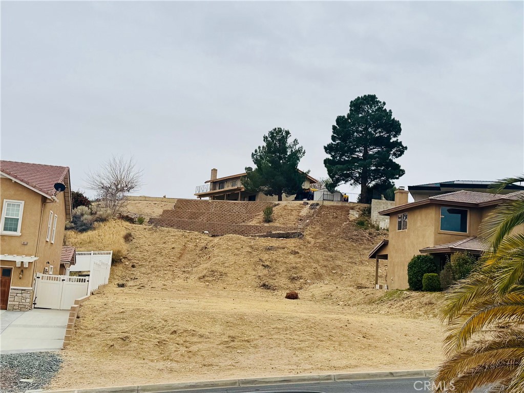 18005 Vista Point Drive, Victorville, CA 92395 — photo 1