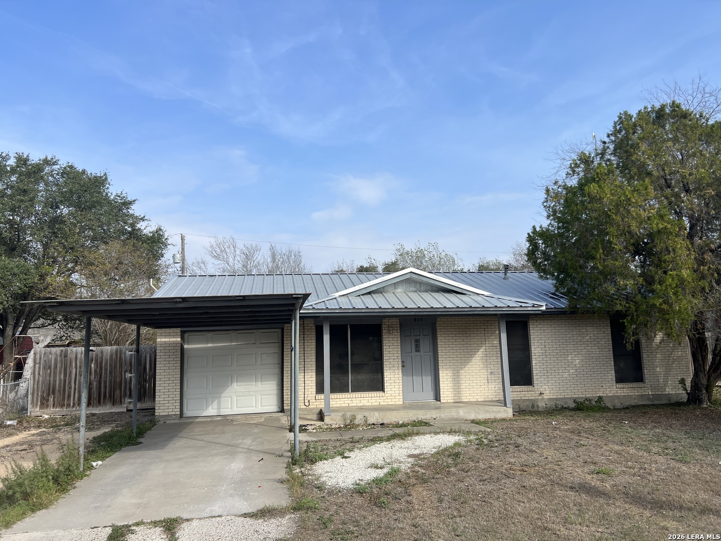 803 Continental, Three Rivers, TX 78071 — photo 1