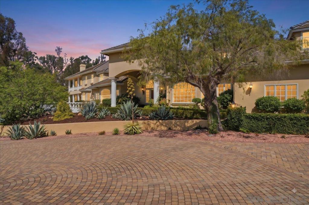 6150 Avenida Alteras, Rancho Santa Fe, CA 92067 — photo 1