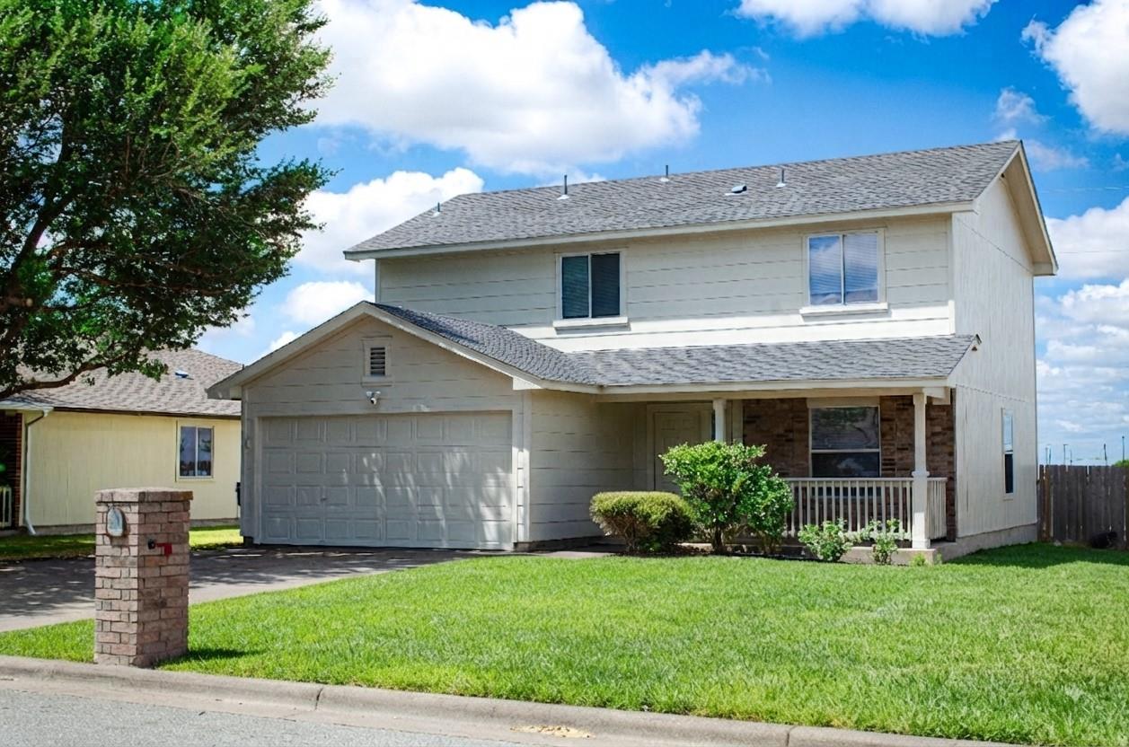 2805 Tyler, Taylor, TX 76574 — photo 1