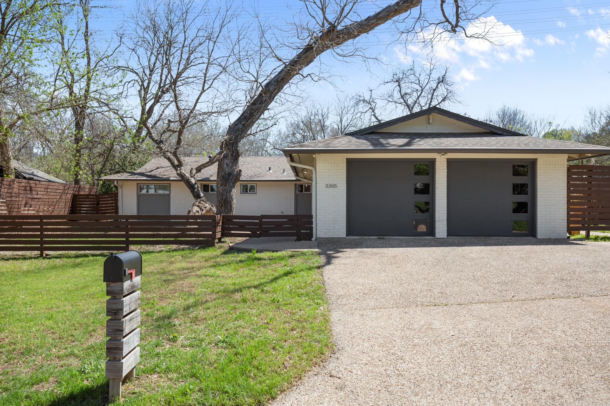 3305 Santa Monica, Austin, TX 78741 — photo 1