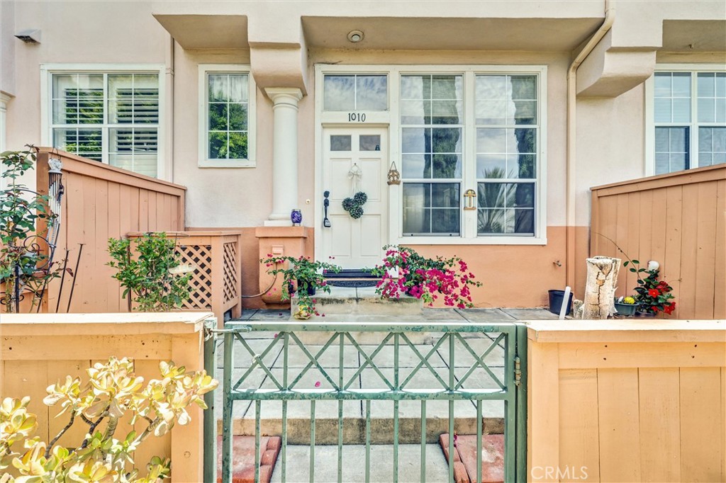 1010 S Volterra, Anaheim, CA 92808 — photo 1