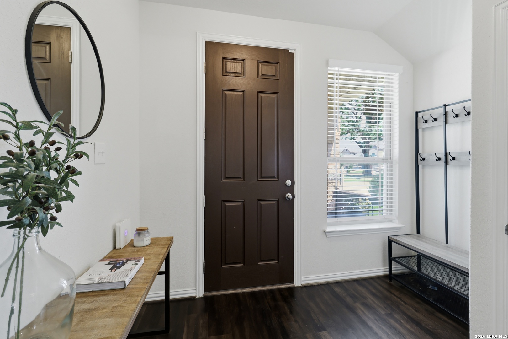 633 Jaboncillo, ,  78132 — photo 1