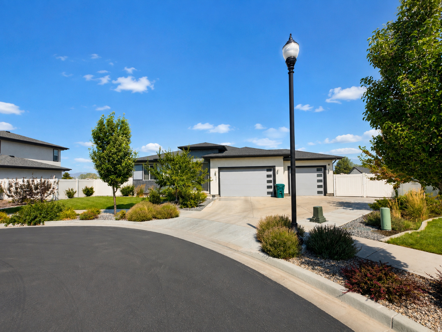 8283 S MALLARD LN, West Jordan, UT 84088 — photo 1
