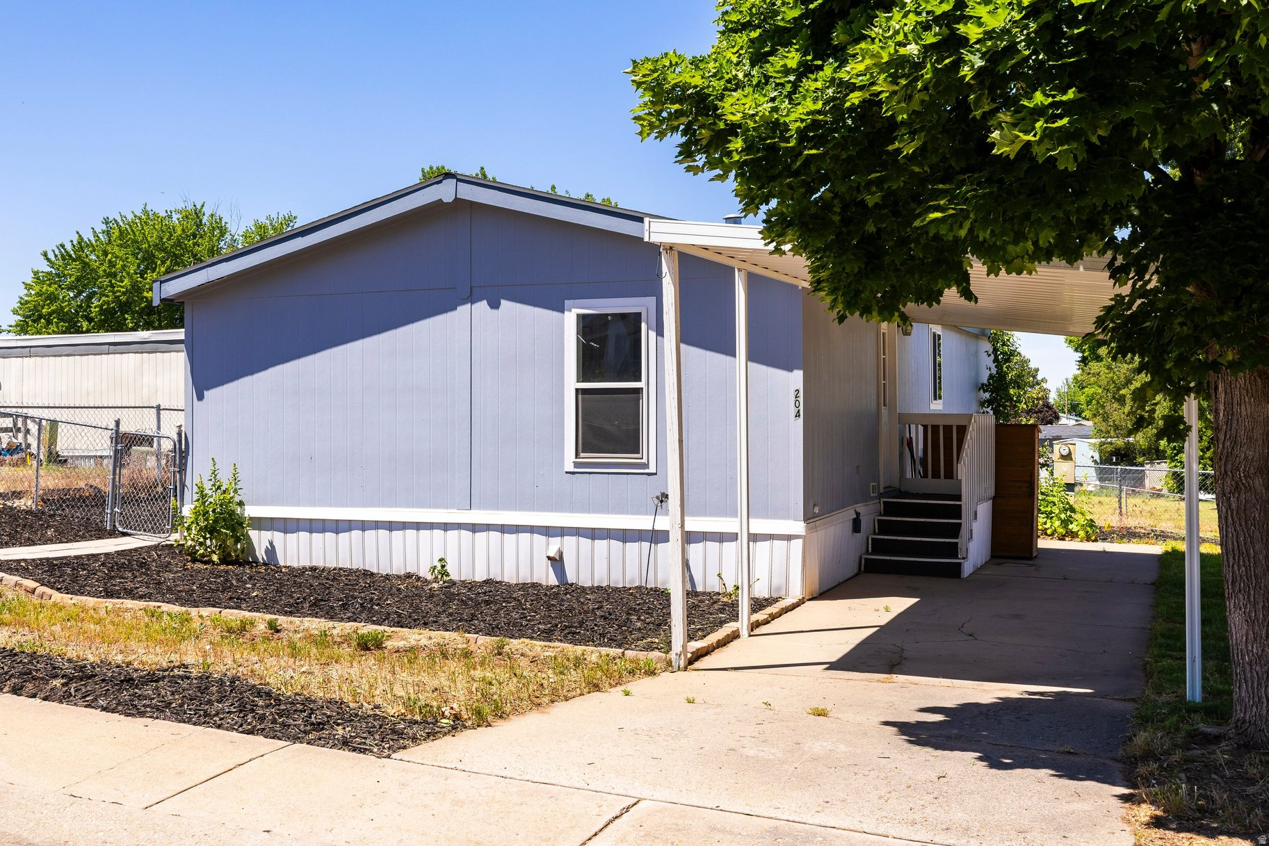 935 E HIGHWAY 193  #204, Layton, UT 84040 — photo 1