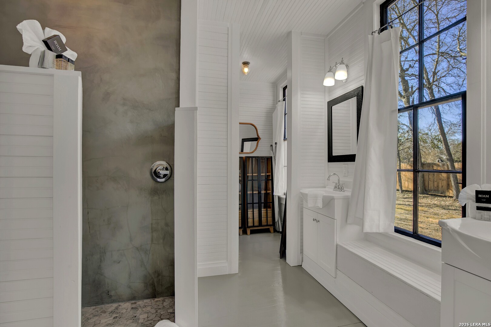 501 SAN ANTONIO ST, ,  78624 — photo 1