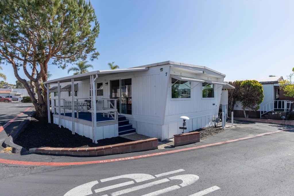 1515 Capalina Road 7, San Marcos, CA 92069 — photo 1