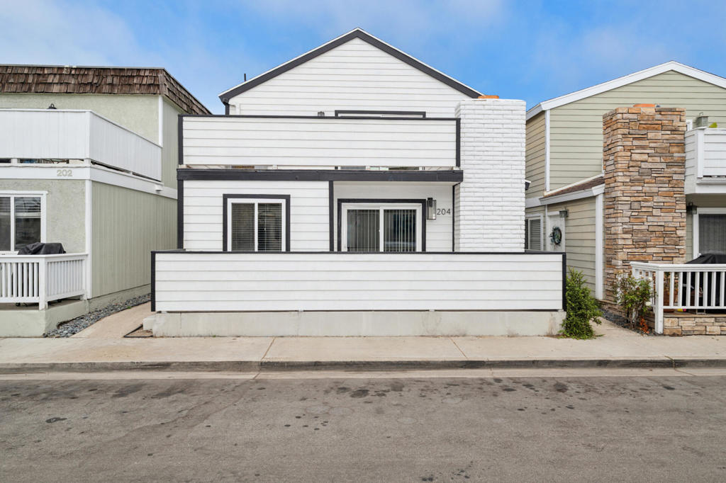 204 David Drive, Newport Beach, CA 92663 — photo 1