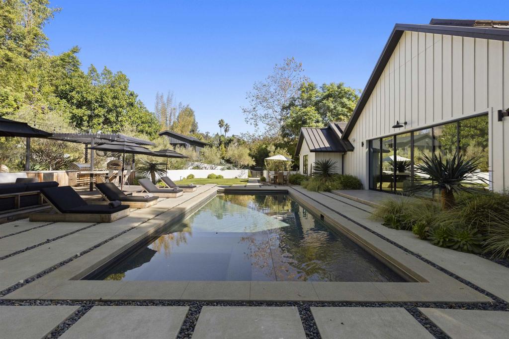 4874 Sun Valley Rd, Del Mar, CA 92014 — photo 1