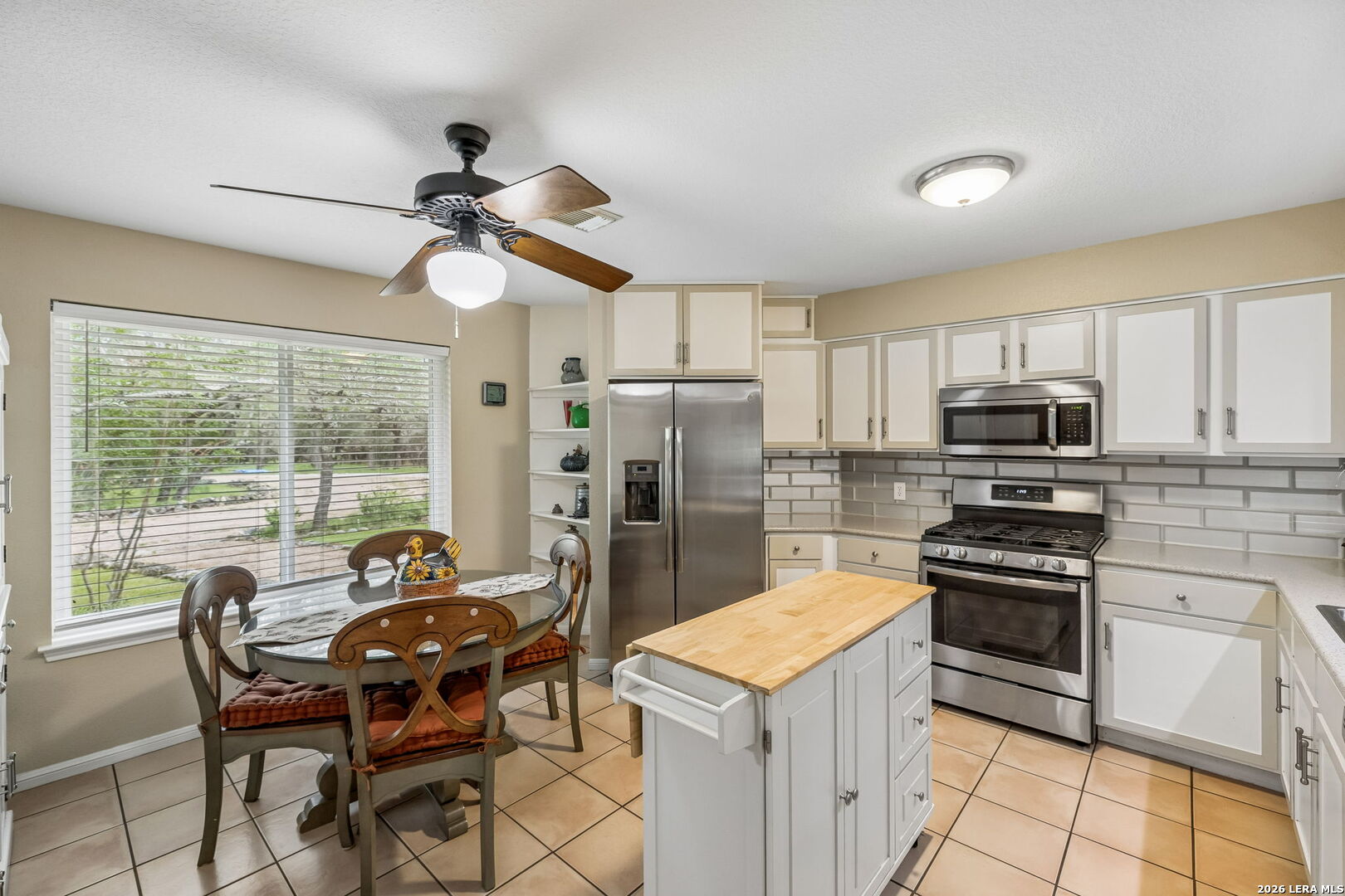 300 BLUFF RD, , 78669 — photo 1