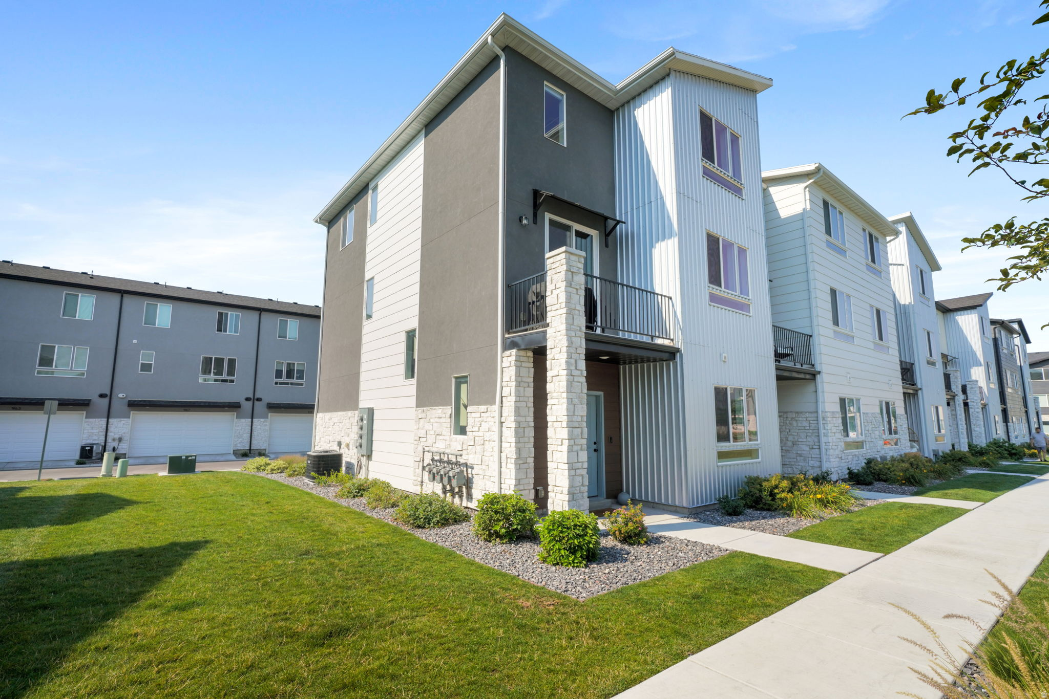 972 W 540 S, American Fork, UT 84003 — photo 1