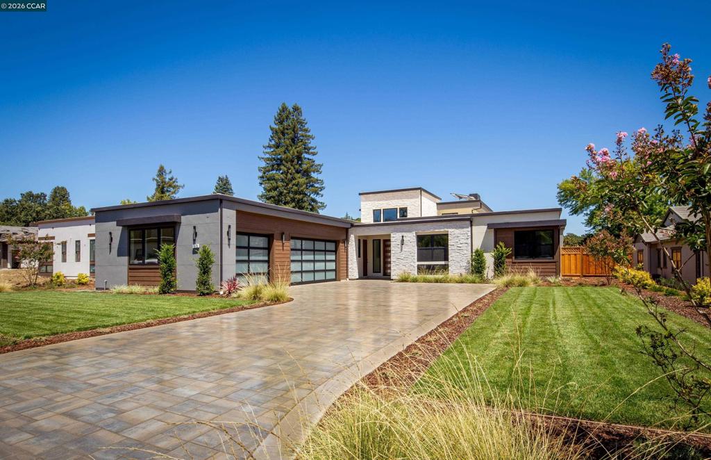 1070 Borrette Ct, Napa, CA 94558 — photo 1