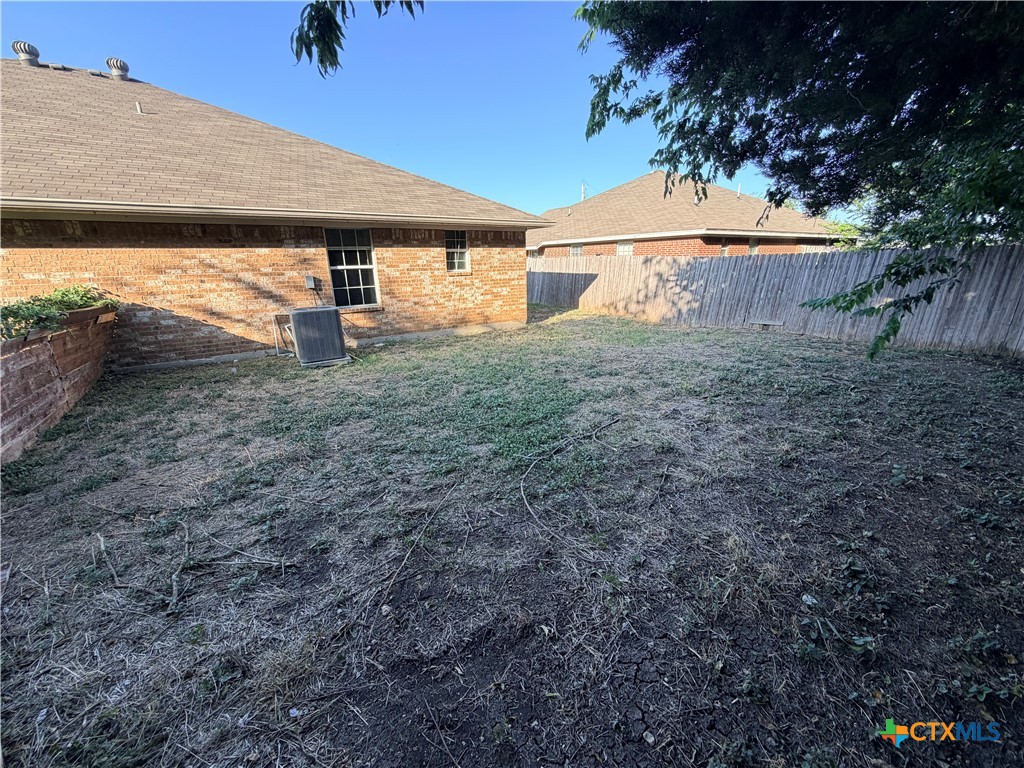 406 Dale, Nolanville, TX 76559 — photo 1