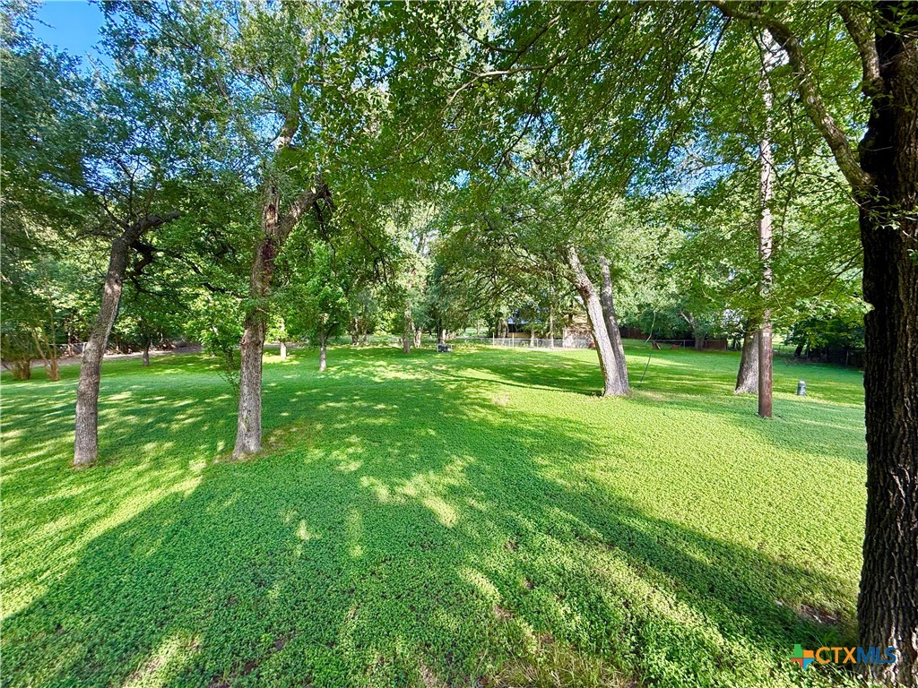 909 Center, Salado, TX 76571 — photo 1