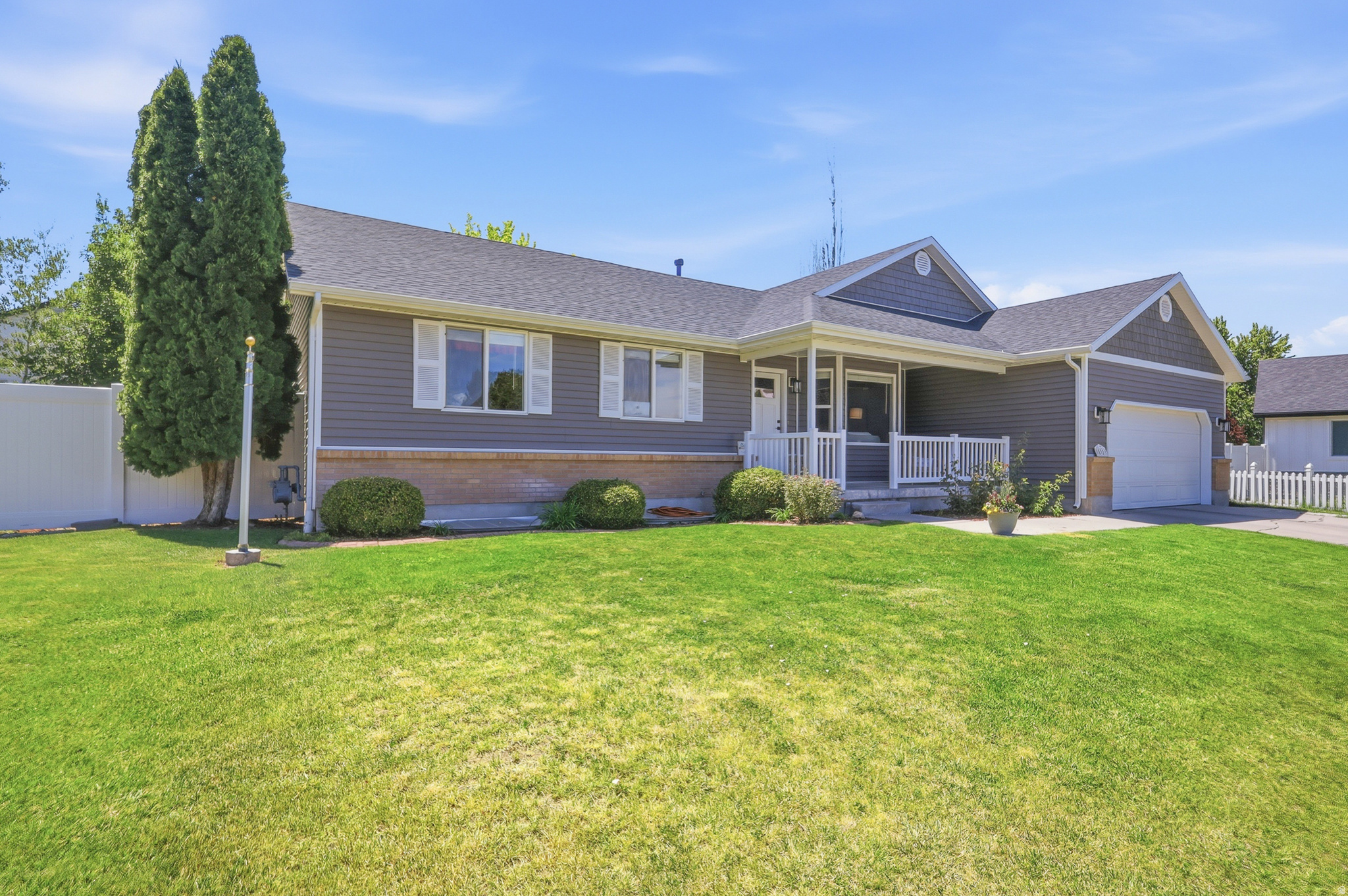 832 E CEDARVIEW CIR, Tooele, UT 84074 — photo 1