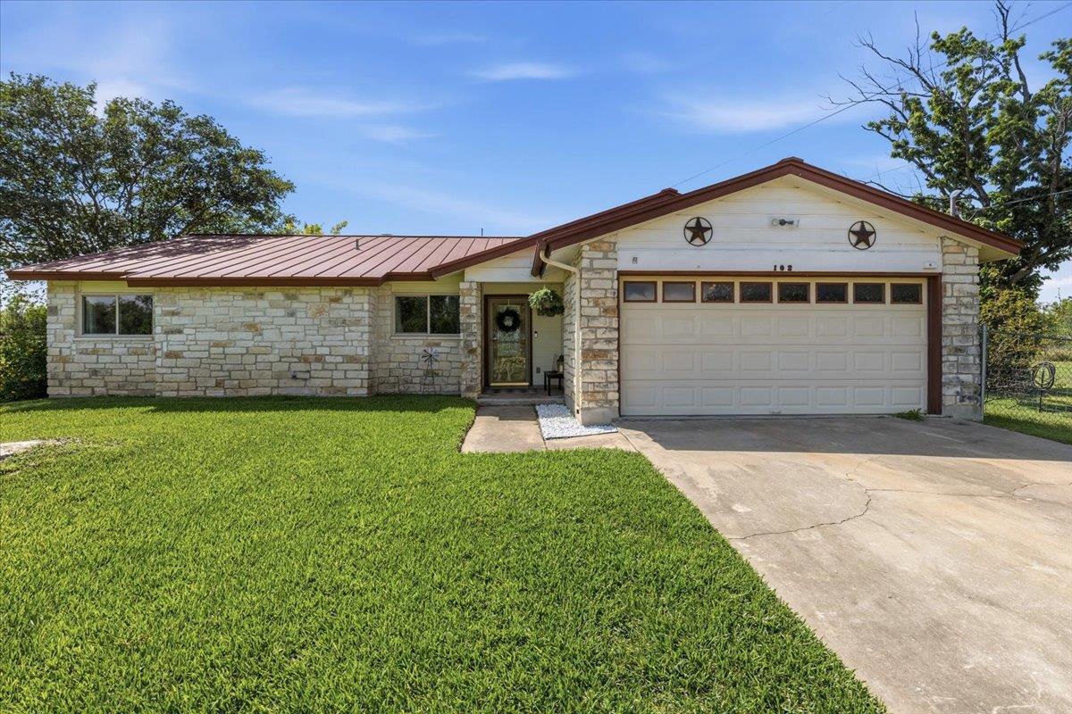 102 Lambs, Buda, TX 78610 — photo 1