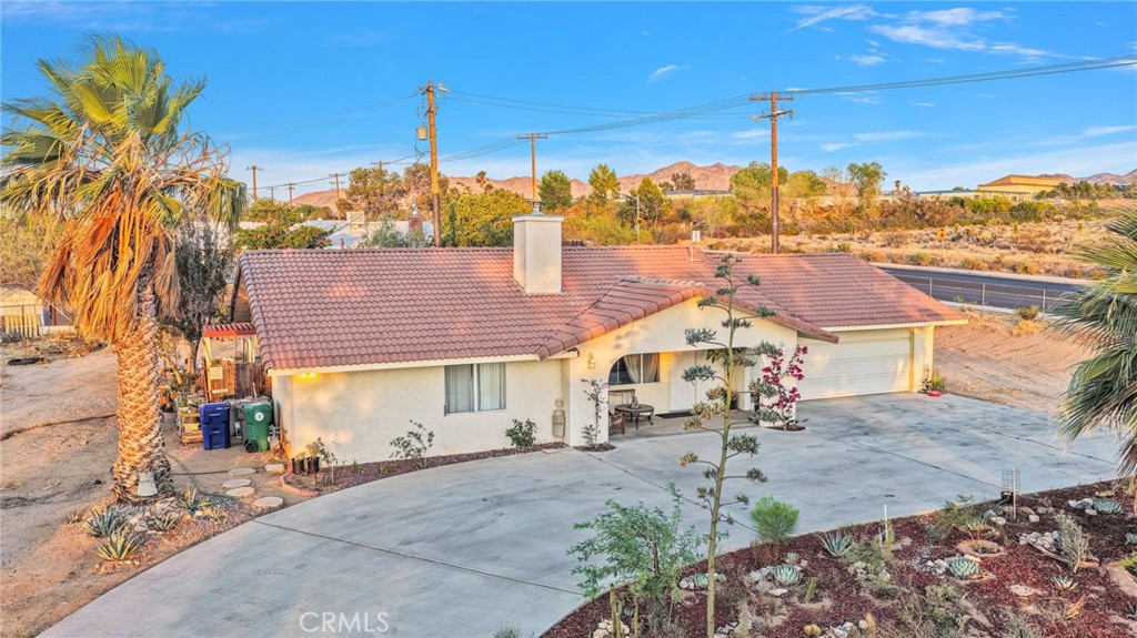 7685 Hilton, Yucca Valley, CA 92284 — photo 1