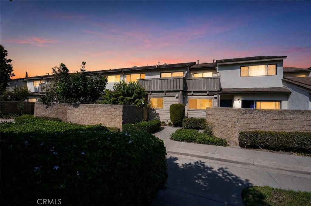 5130 W 1st E, Santa Ana, CA 92703 — photo 1