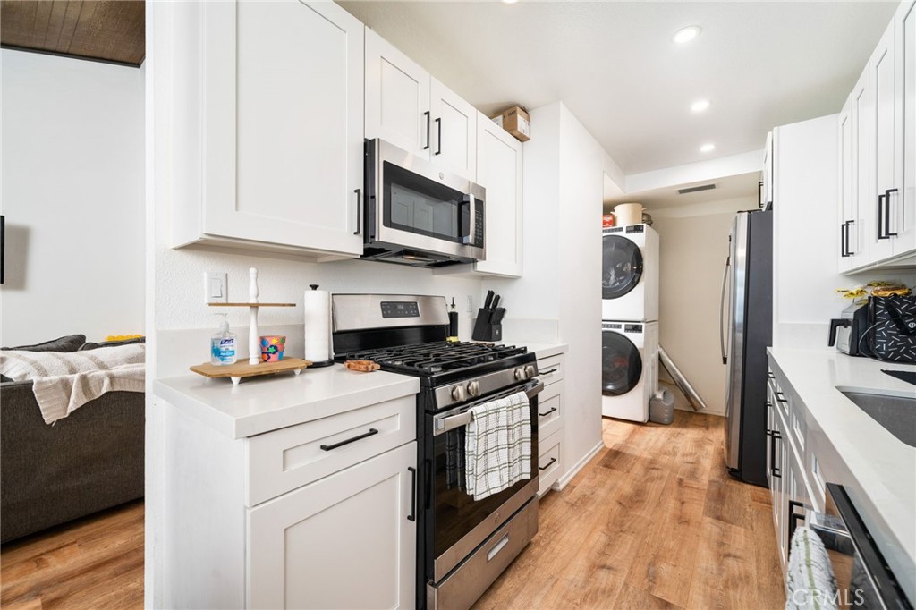 1342 W 8th Street, Upland, CA 91786 — photo 1
