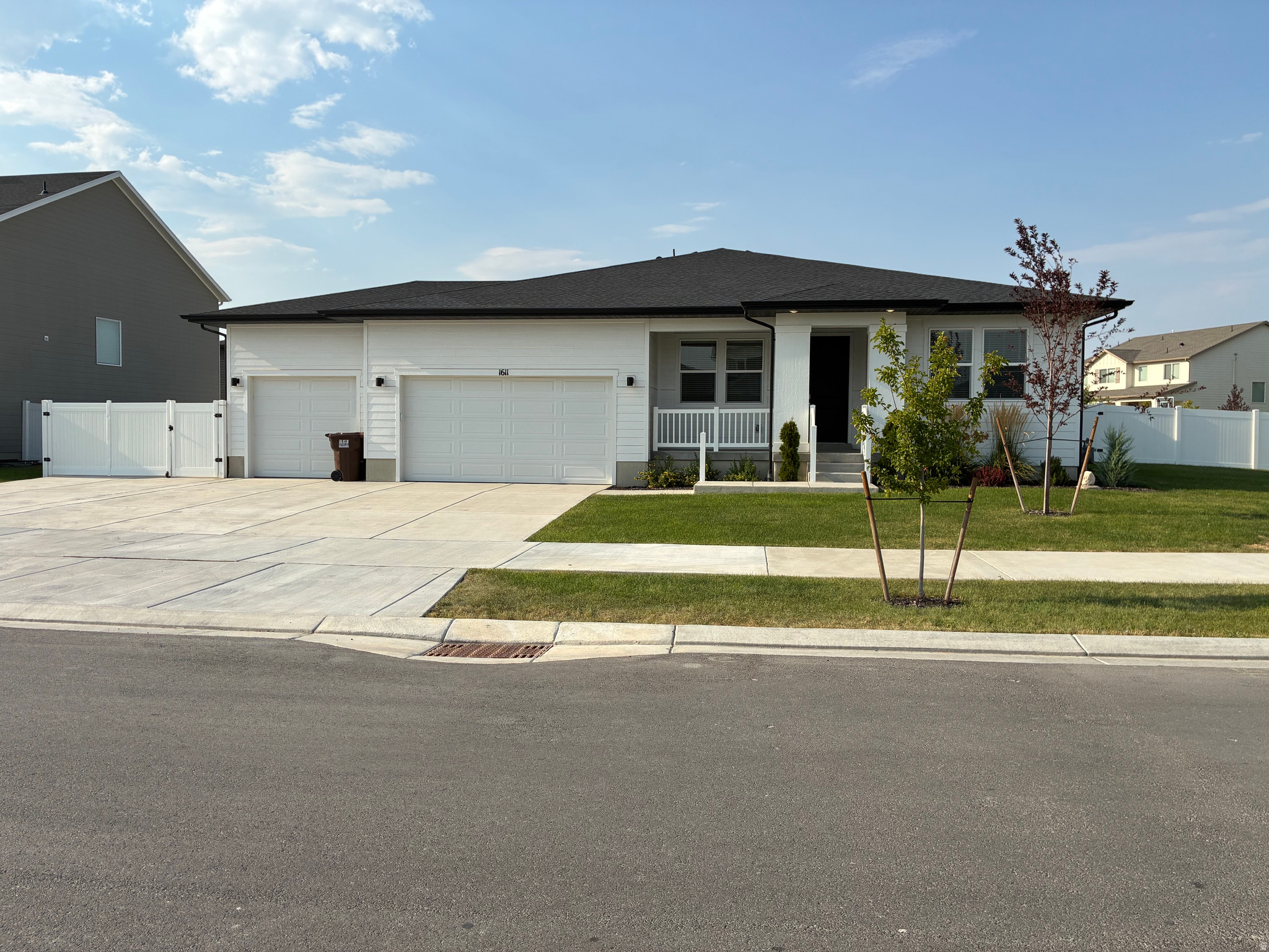 1611 E COTTONTAIL DR, Eagle Mountain, UT 84005 — photo 1