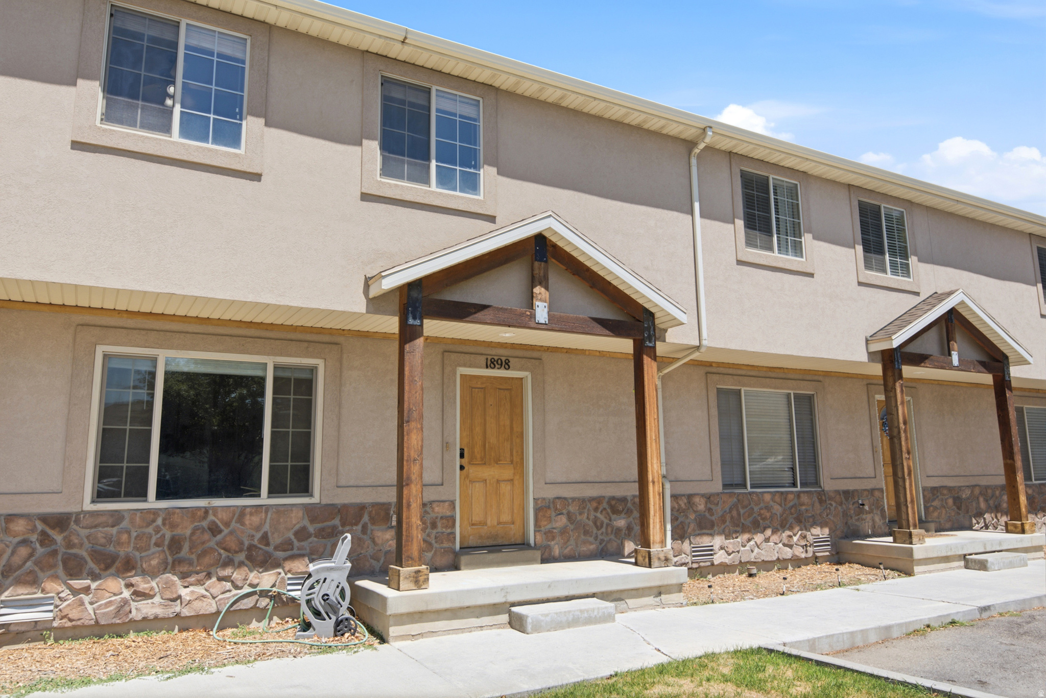 1898 GARDEN DR #3, Pleasant Grove, UT 84062 — photo 1