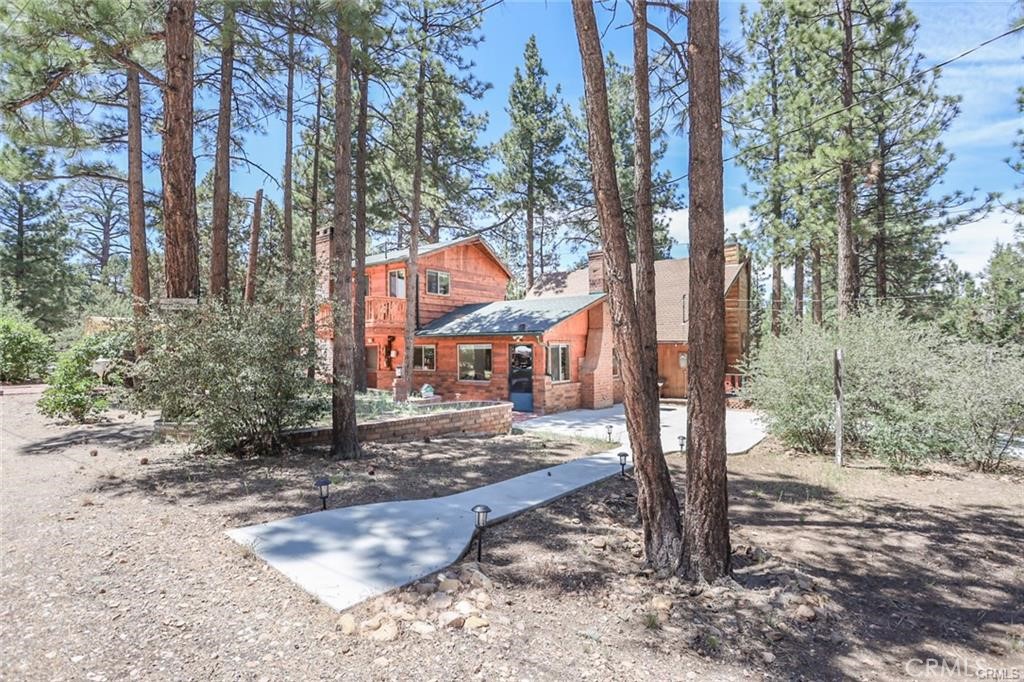 190 Spruce, Sugarloaf, CA 92386 — photo 1