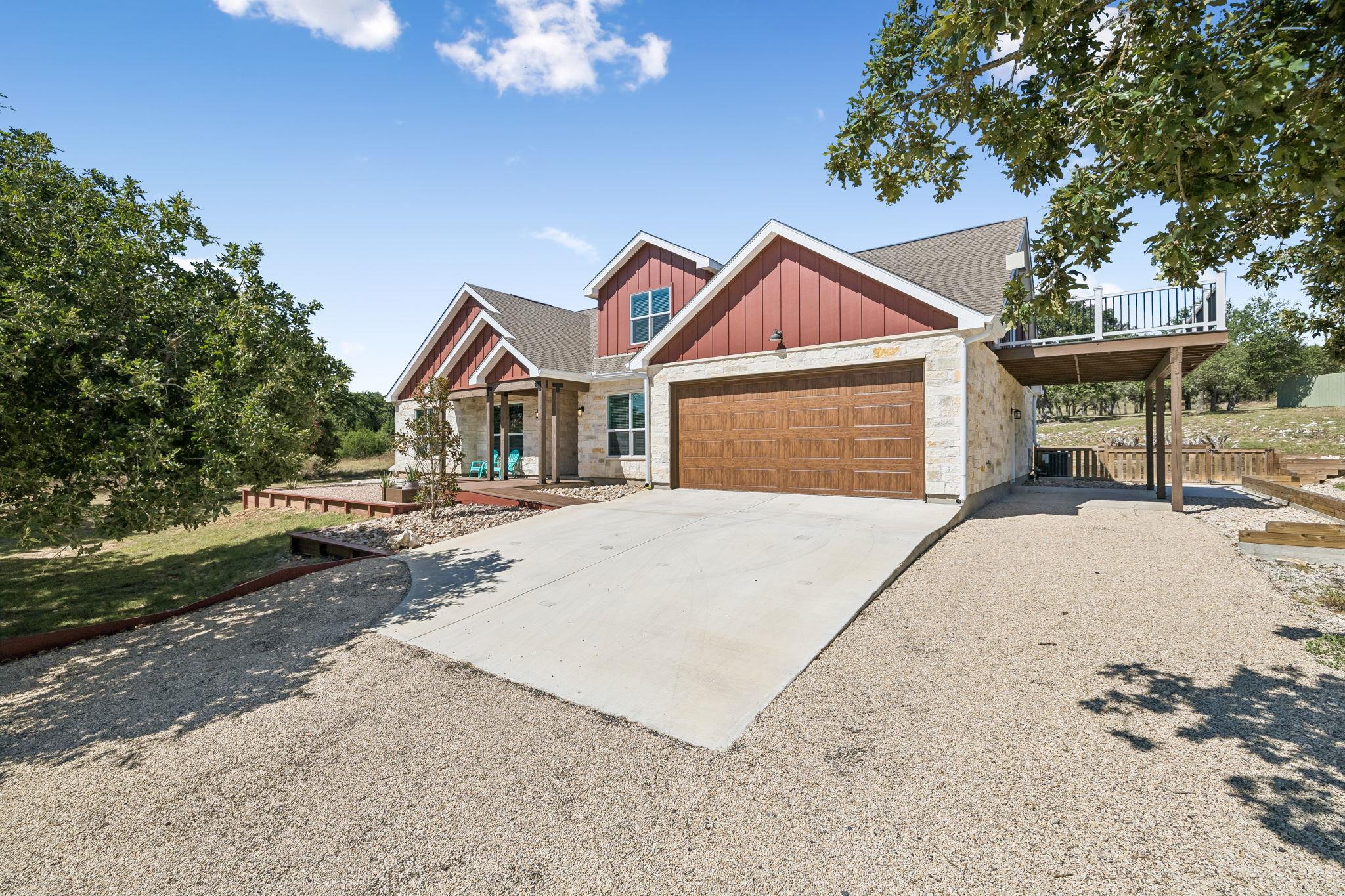 1783 Axis, Fredericksburg, TX 78624 — photo 1