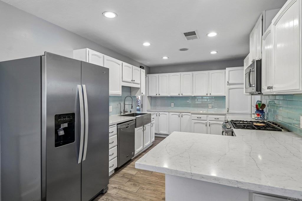 9535 Lakeview Drive, La Mesa, CA 91942 — photo 1