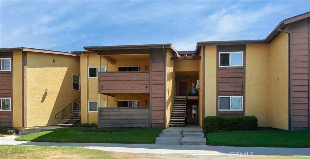 530 Calle Montecito, Oceanside, CA 92057 — photo 1