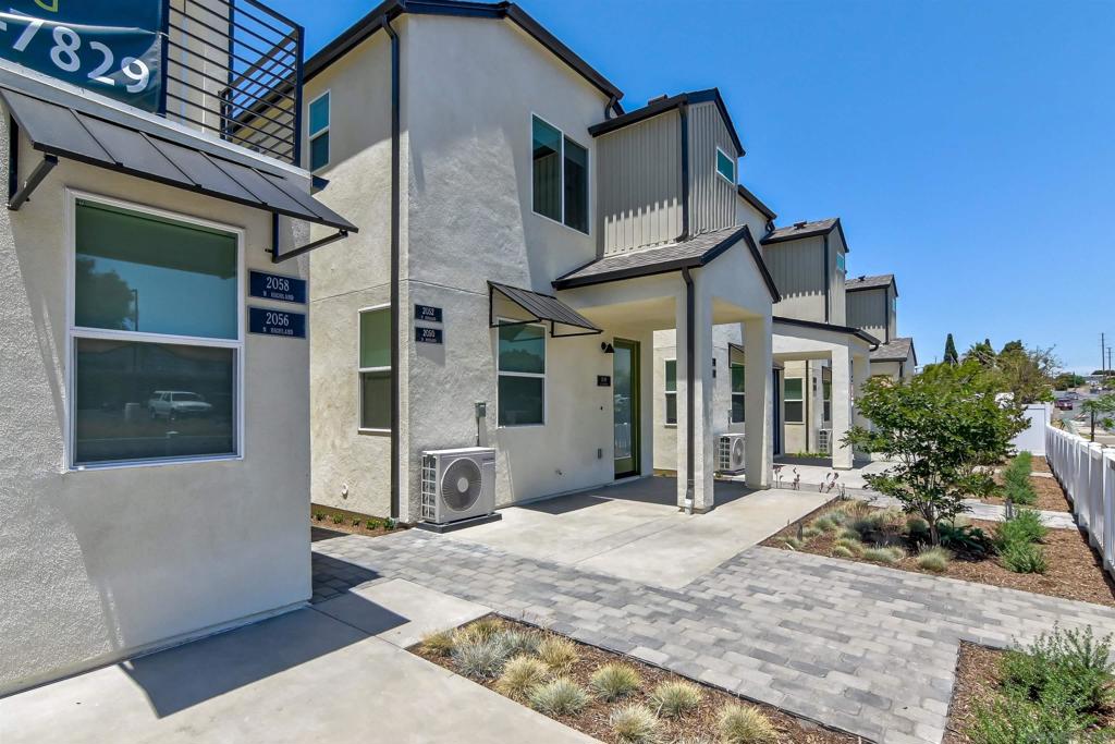 2048 52 N Highland Ave, San Diego, CA 92113 — photo 1