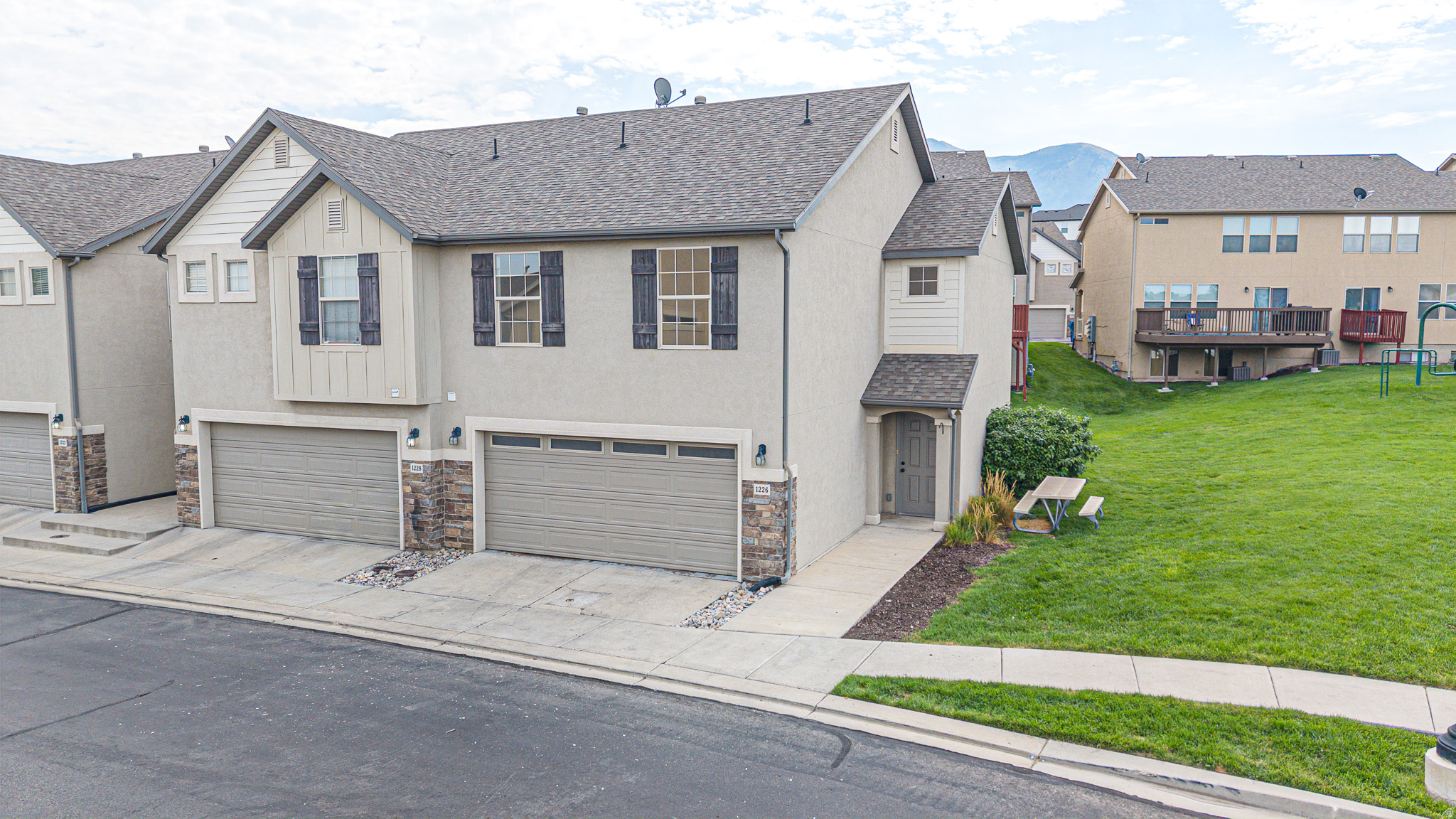 1226  LILY PAD DR, Spanish Fork, UT 84660 — photo 1