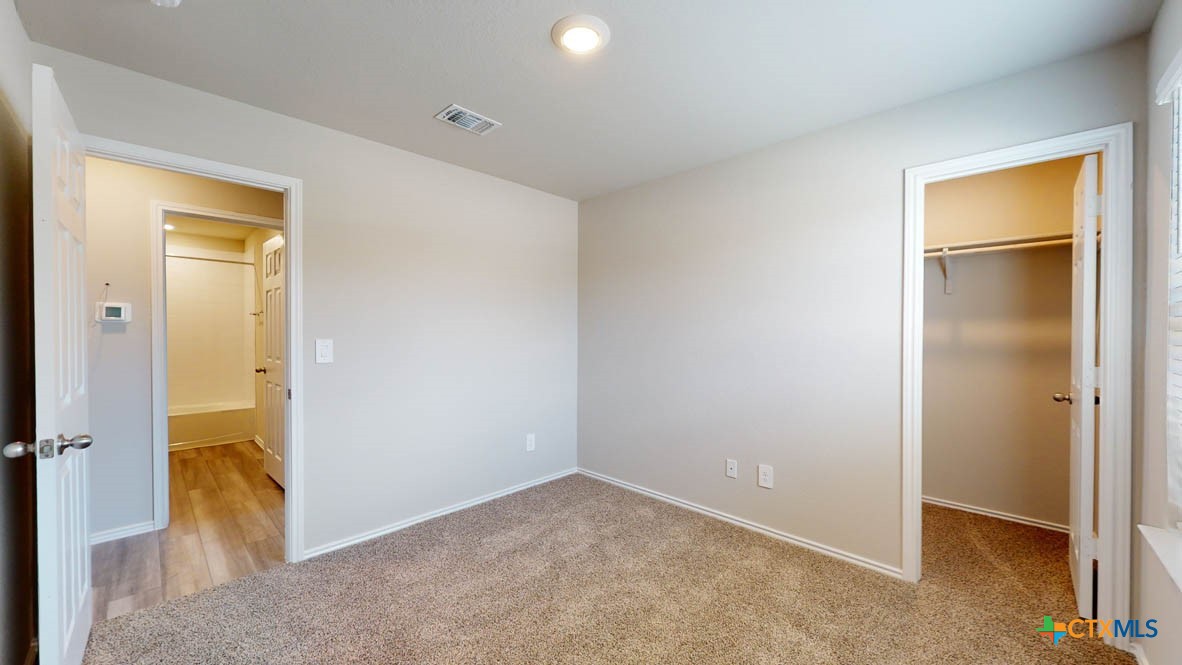 405 Hector, Georgetown, TX 78626 — photo 1