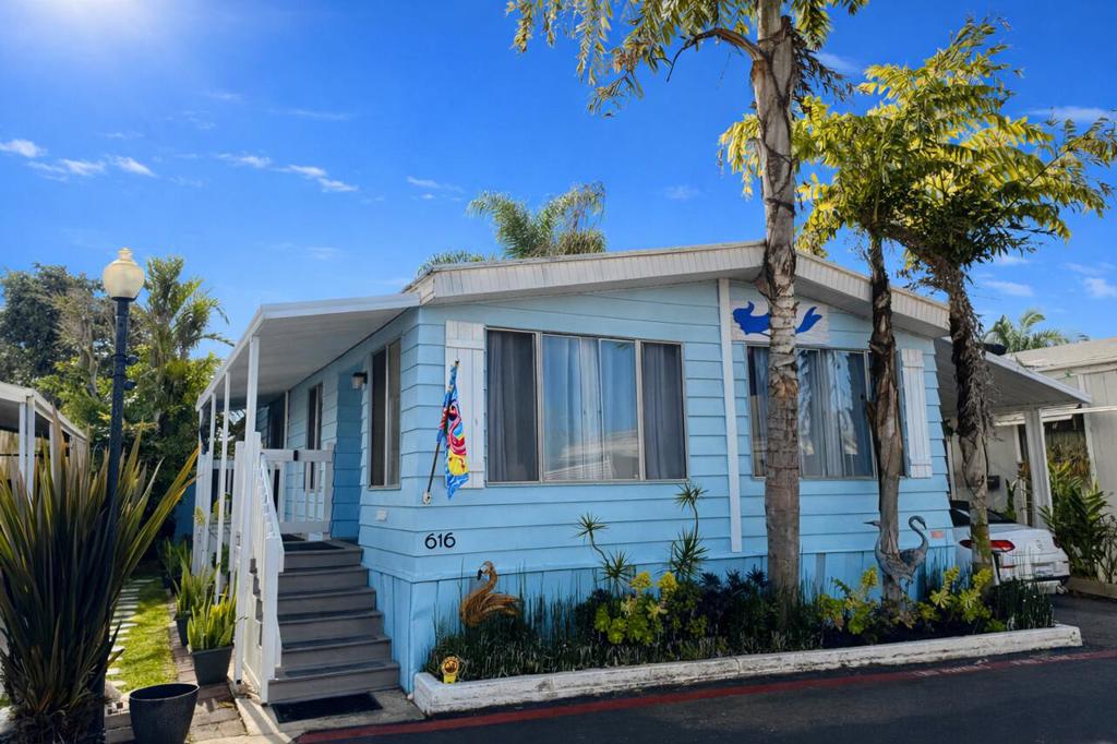 80 Huntington Street 616, Huntington Beach, CA 92648 — photo 1