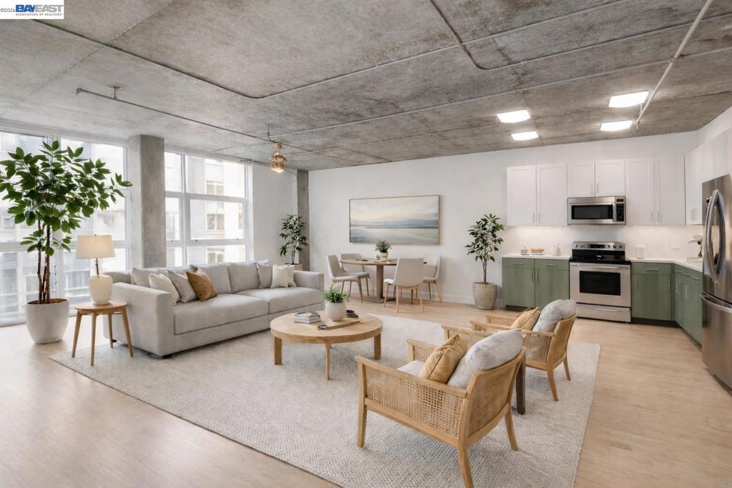 311 Oak St 720, Oakland, CA 94607 — photo 1