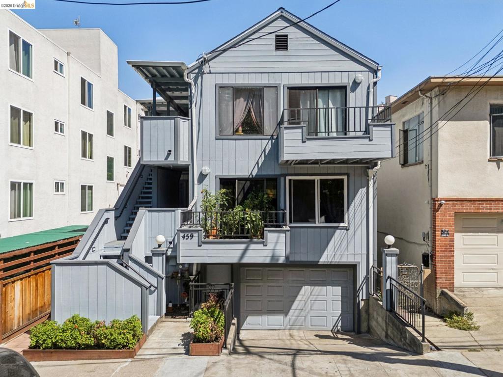 459 Stow Ave, Oakland, CA 94606 — photo 1