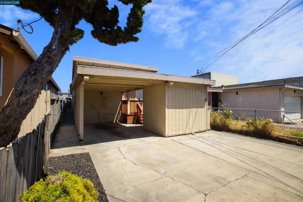 440 Marina Way, Richmond, CA 94804 — photo 1