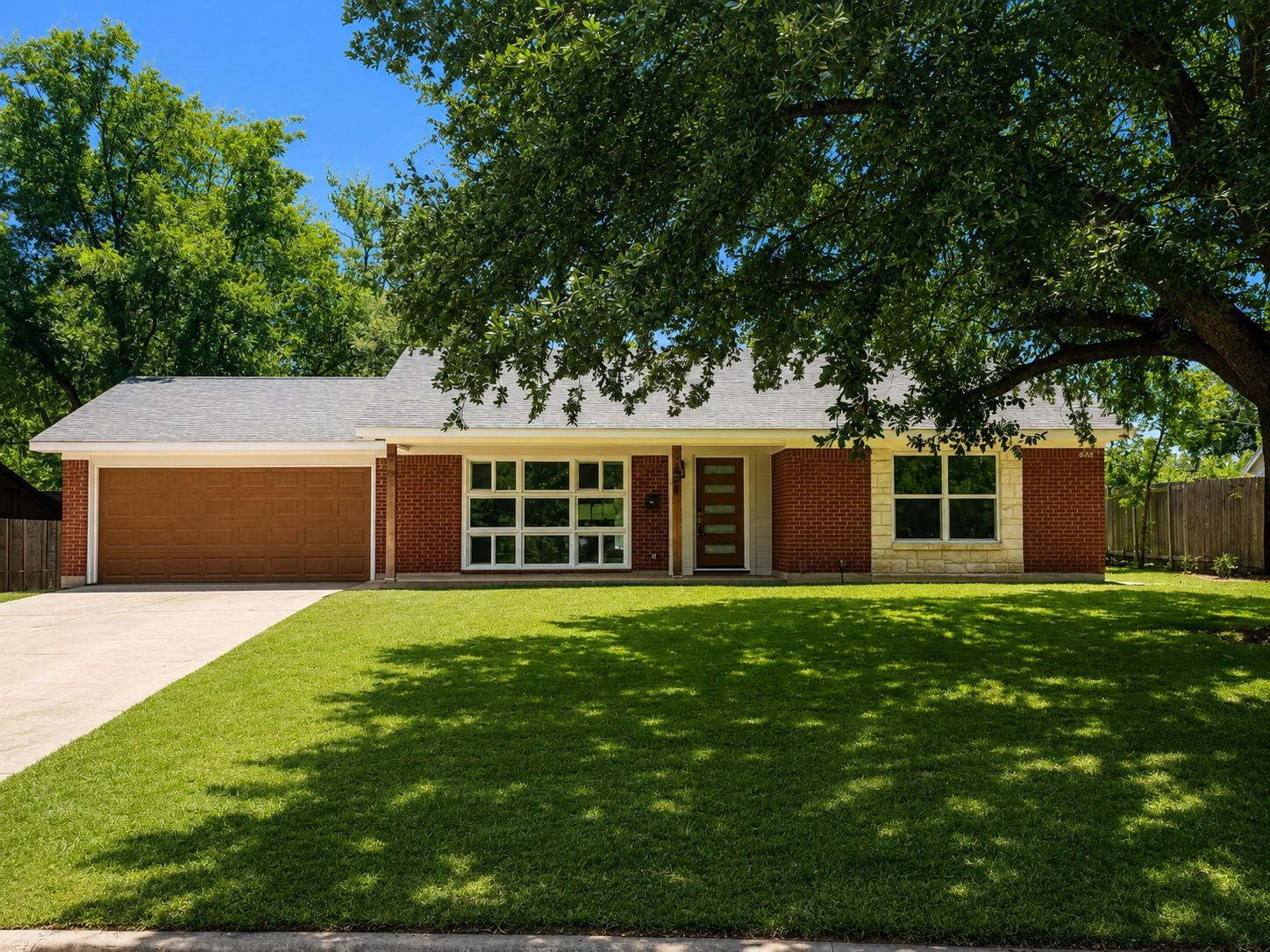1807 Corona, Austin, TX 78723 — photo 1