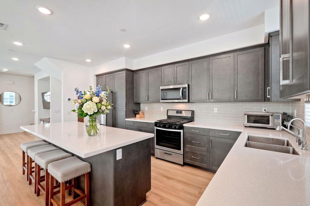 437 Carina Glen, Escondido, CA 92025 — photo 1