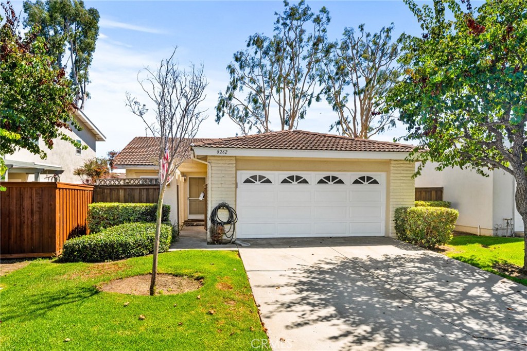 8262 Manifesto, Huntington Beach, CA 92646 — photo 1