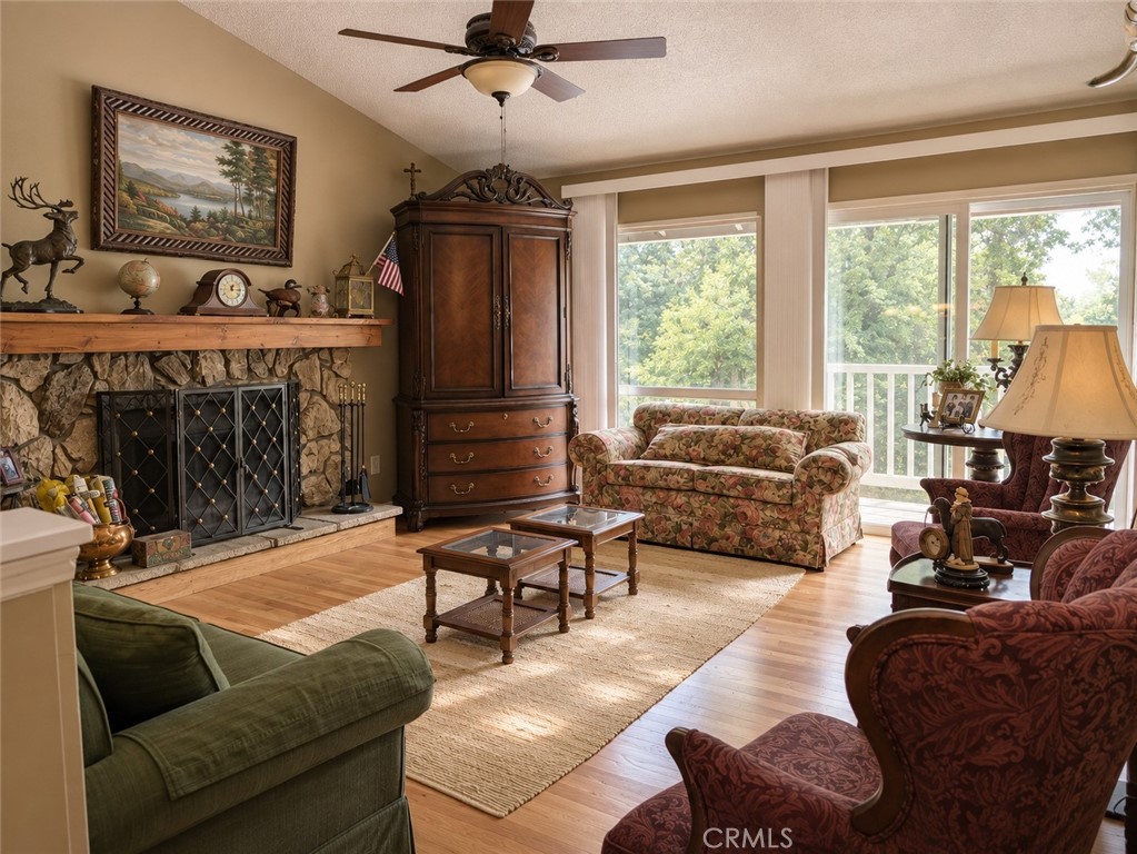 191 Kuffel Canyon, Lake Arrowhead, CA 92352 — photo 1