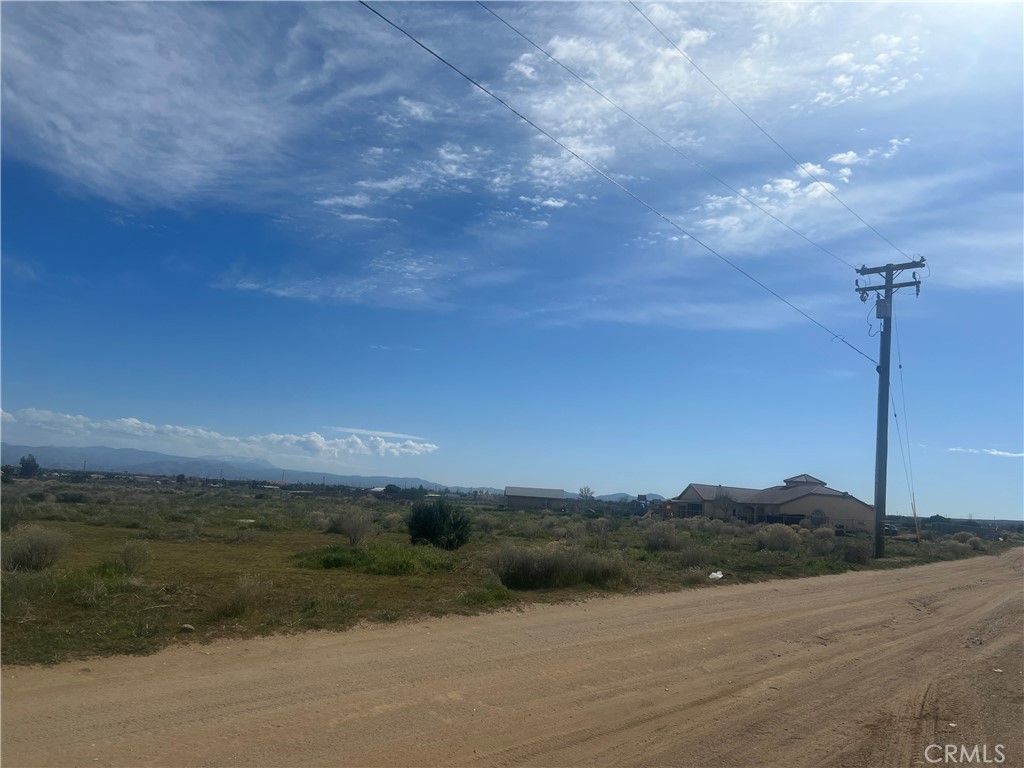 0 Vinton, Phelan, CA 92371 — photo 1