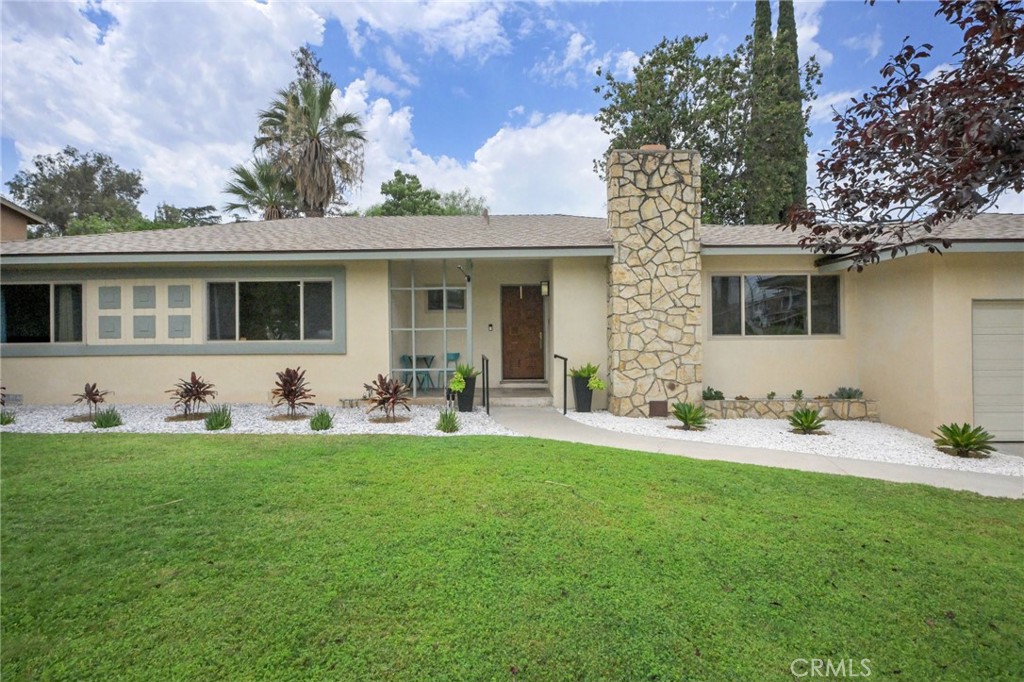 414 Via Vista Drive, Redlands, CA 92373 — photo 1